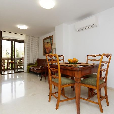 Apartamentos Anfiteatro Benidorm Kültér fotó