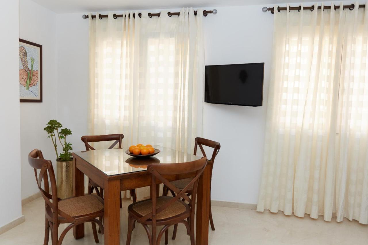 Apartamentos Anfiteatro Benidorm Kültér fotó