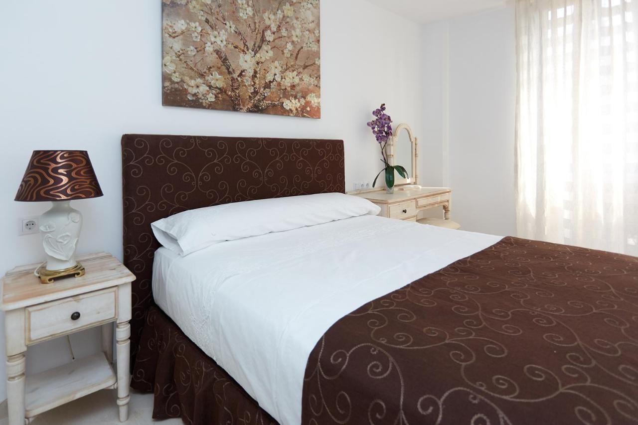 Apartamentos Anfiteatro Benidorm Kültér fotó