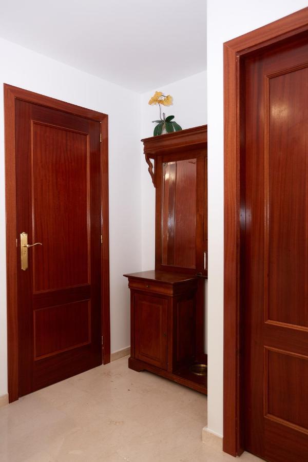 Apartamentos Anfiteatro Benidorm Kültér fotó
